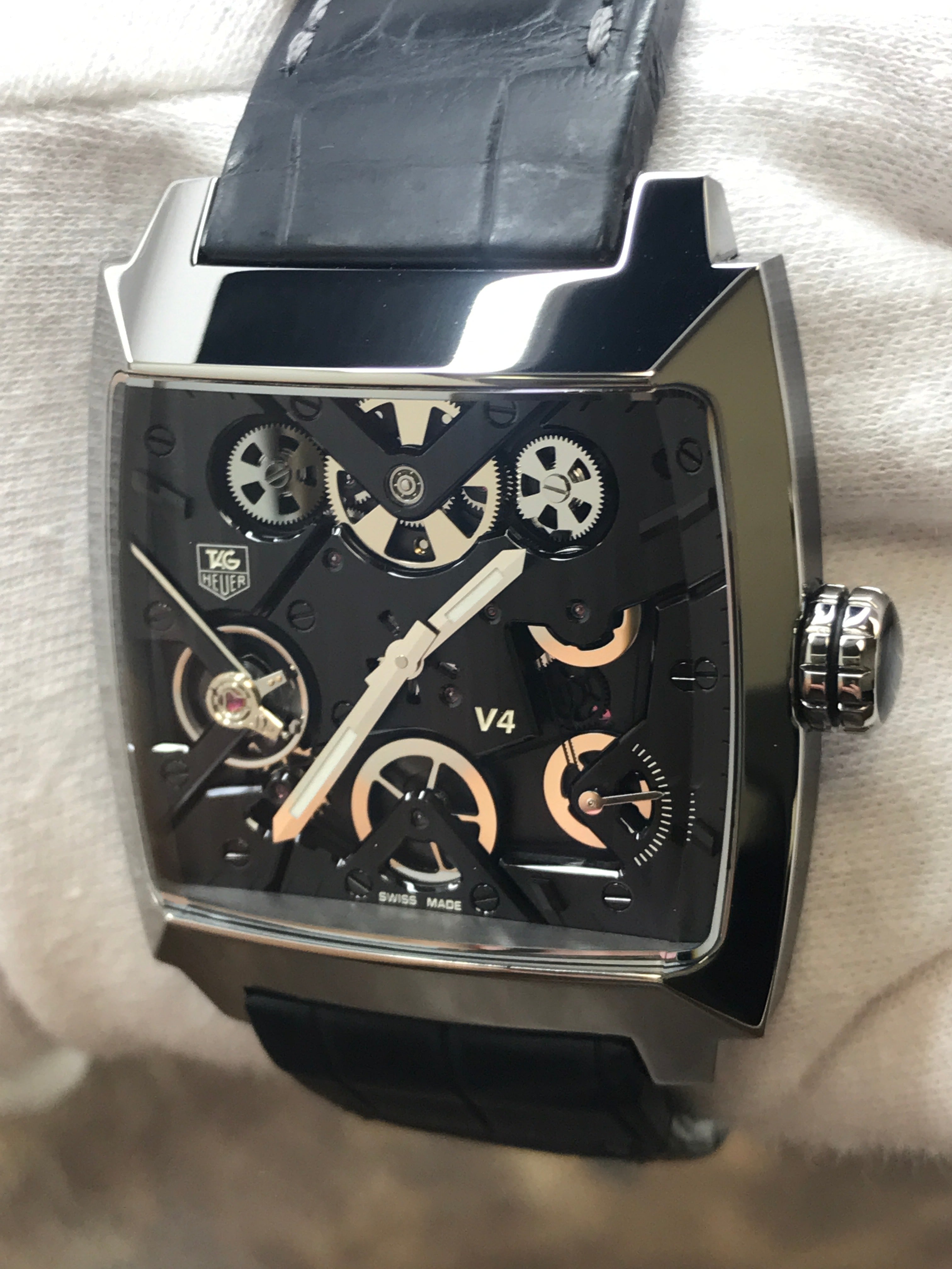 Tag heuer clearance v4 rose gold