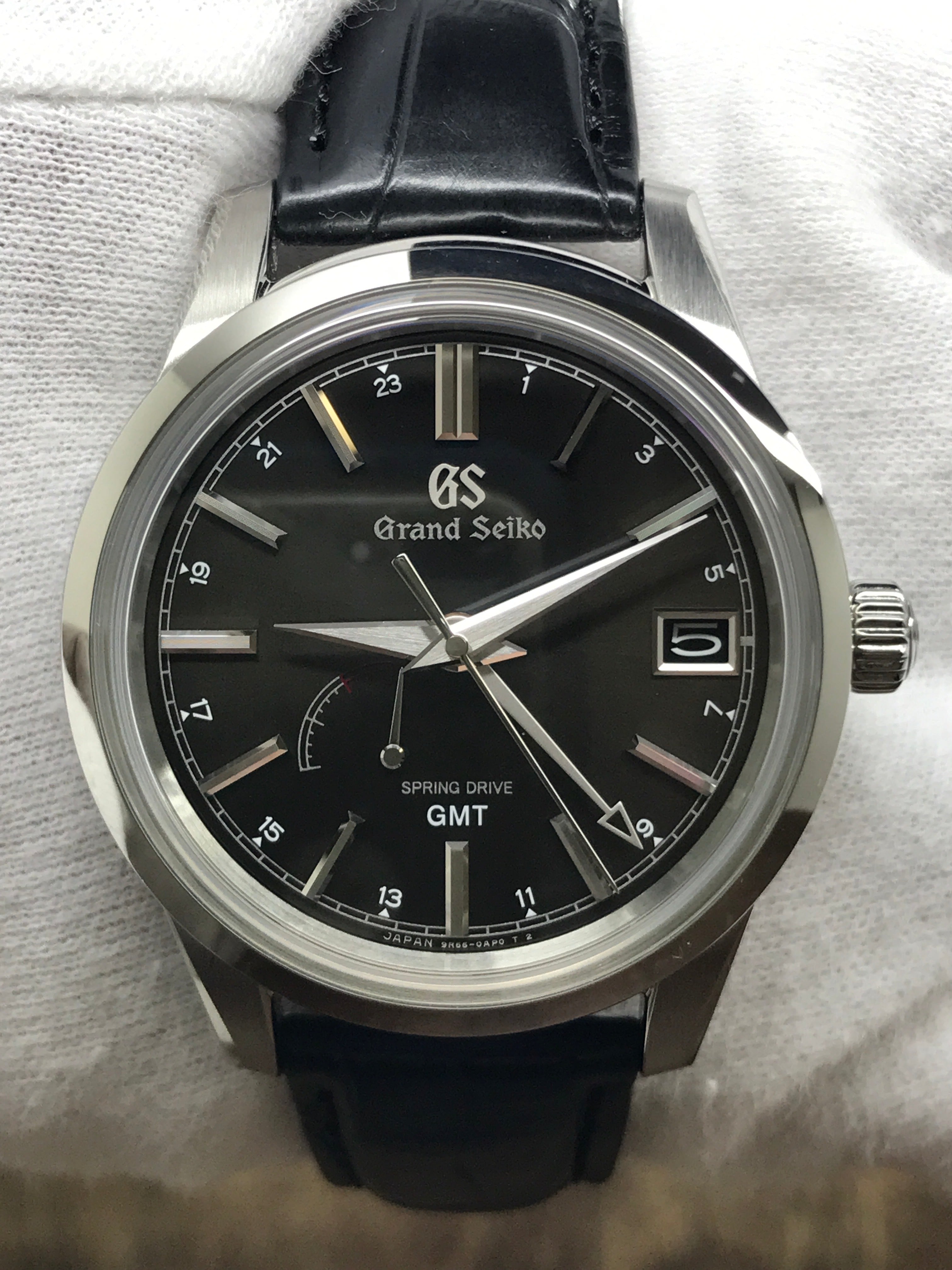 Spring drive gmt outlet sbge227