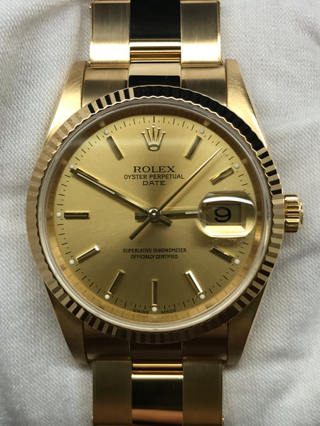 Rolex Oyster Perpetual Date 34mm 15238 Champagne Dial Automatic Watch